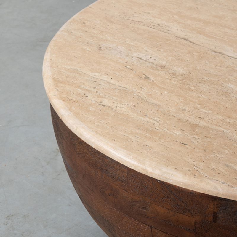 Couchtisch in Schalenform