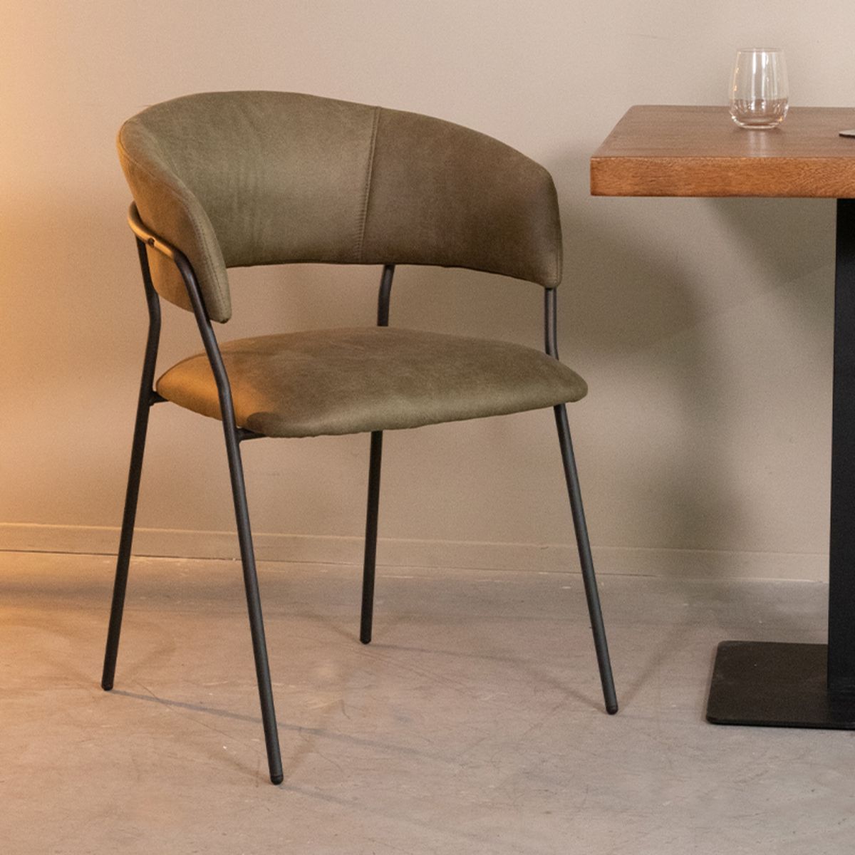 Dining room chair Luuk | various colors