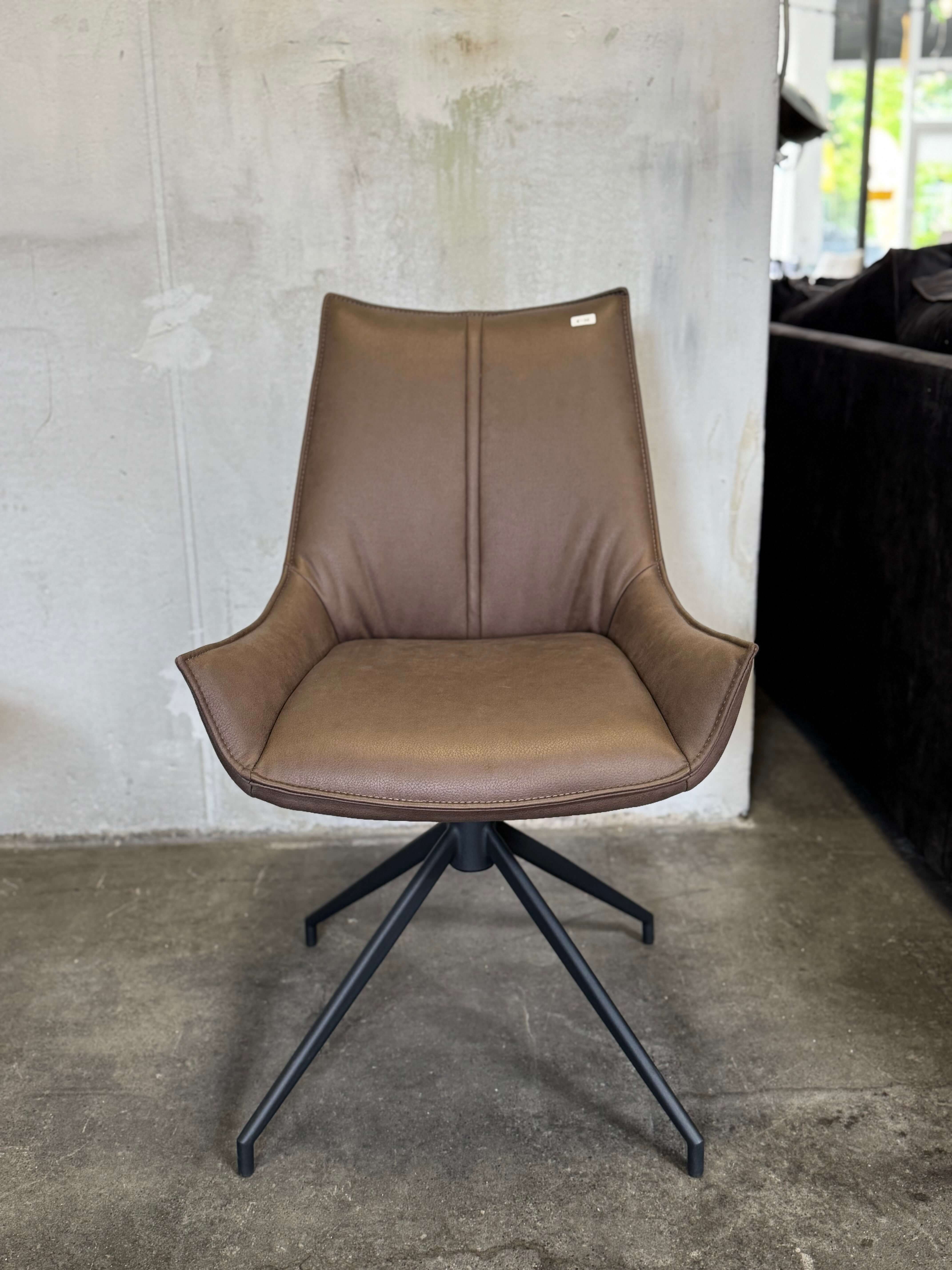 Dining room chair Mannie