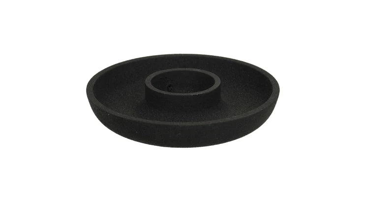 Schwarzer Kerzenhalter