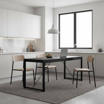 Britt Straight schwarzer Esstisch