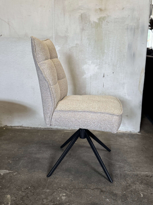 Menno dining chair without armrests