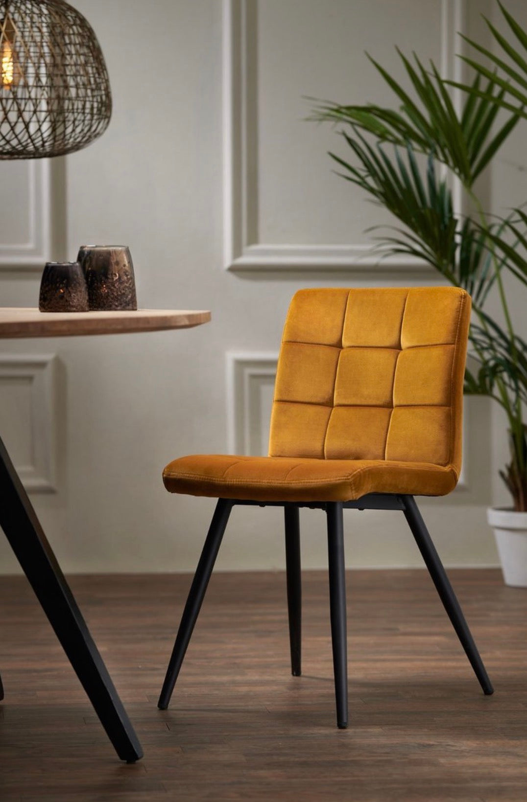 Esszimmerstuhl Alex, ockergelber Samt