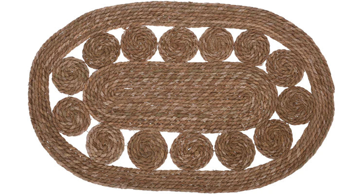 Ovaler Flechtteppich, solange der Vorrat reicht