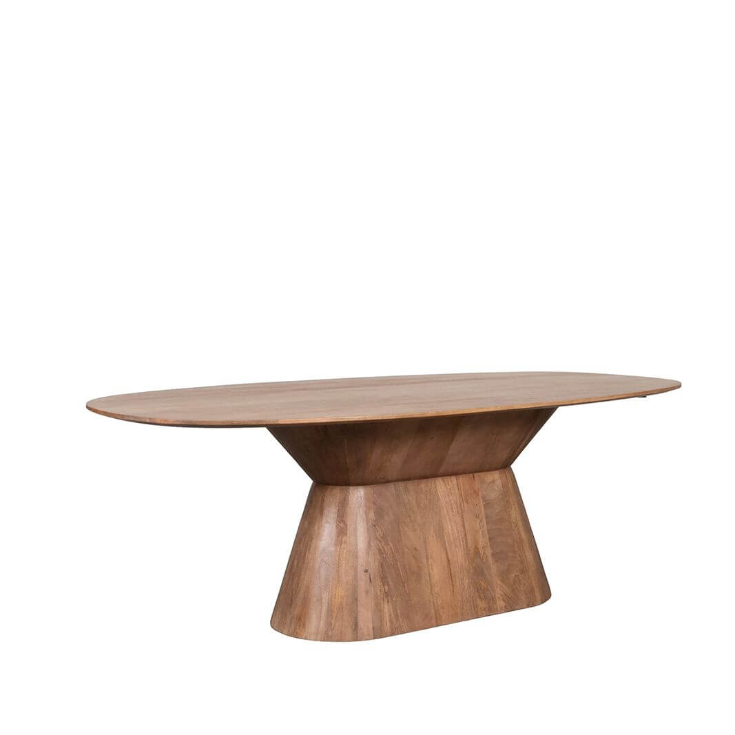 Jagger dining table